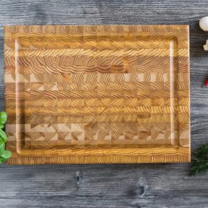 Larch-wood Carver Board Medium